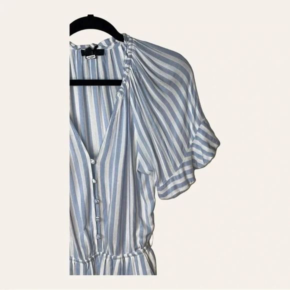 0090W. PAIGE STRIPED SHORT‎ SLEEVE ROMPER SIZE XSMALL - Picture 3 of 10